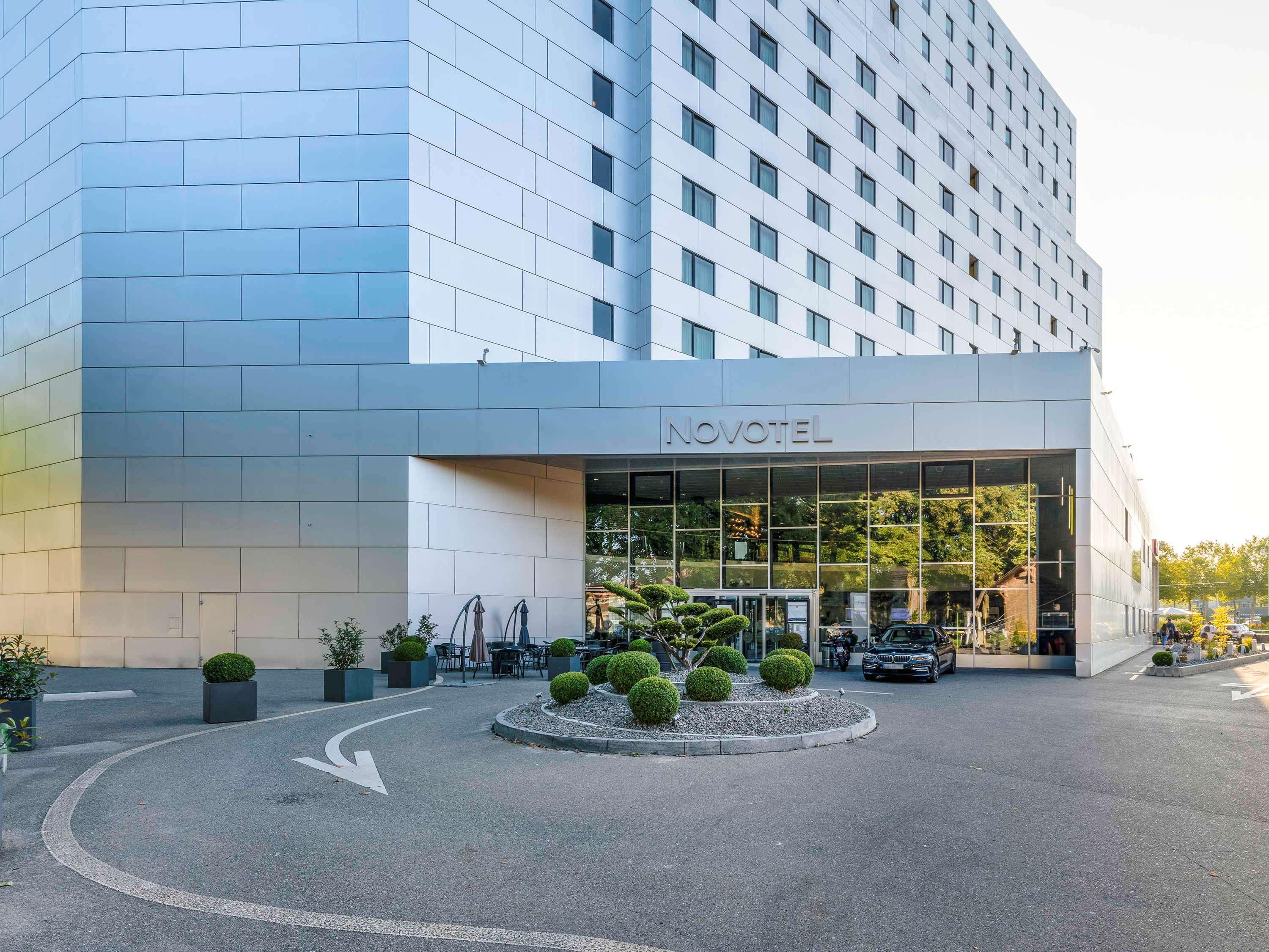Novotel Bern Expo Exterior foto